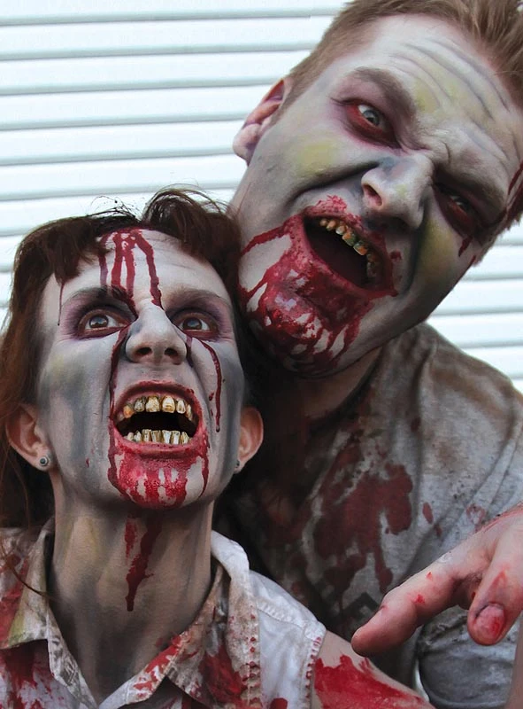 Zombie Zahnfarbe Filmqualität Deluxe 2 Zombie Zahnfarbe Filmqualität Deluxe – Bild 2